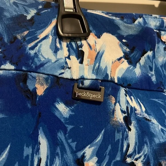 Peck & Peck Vibrant Blue White & Pink Patterned Fabric size 16 Gender reveal - Picture 3 of 7